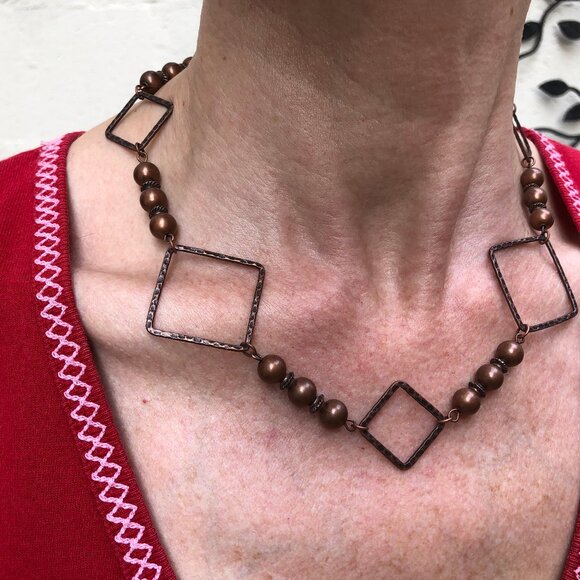 Stylish Square Link Necklace in Antique Copper - Picture 5 of 7